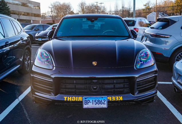 Porsche 9YA Cayenne GTS