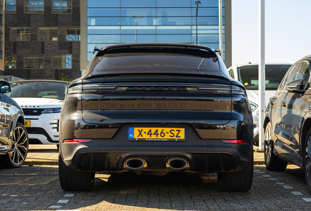 Porsche Cayenne Coupé Turbo E-Hybrid