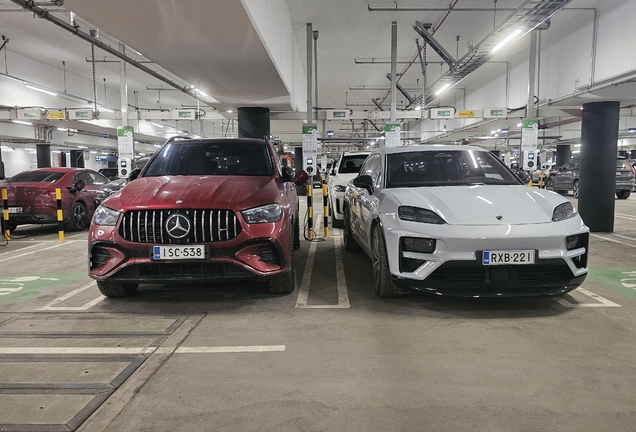 Porsche Macan EV Turbo