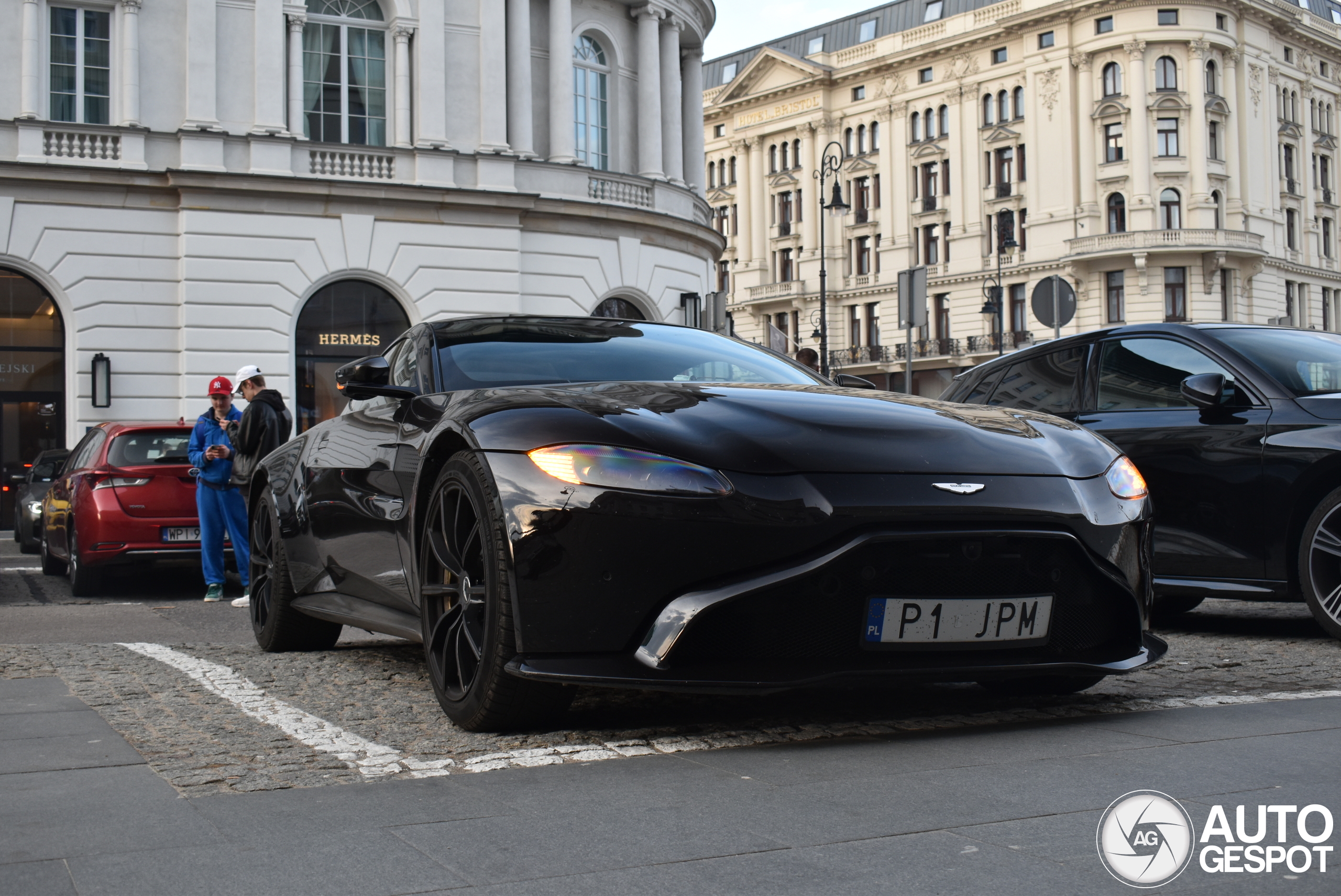 Aston Martin V8 Vantage 2018