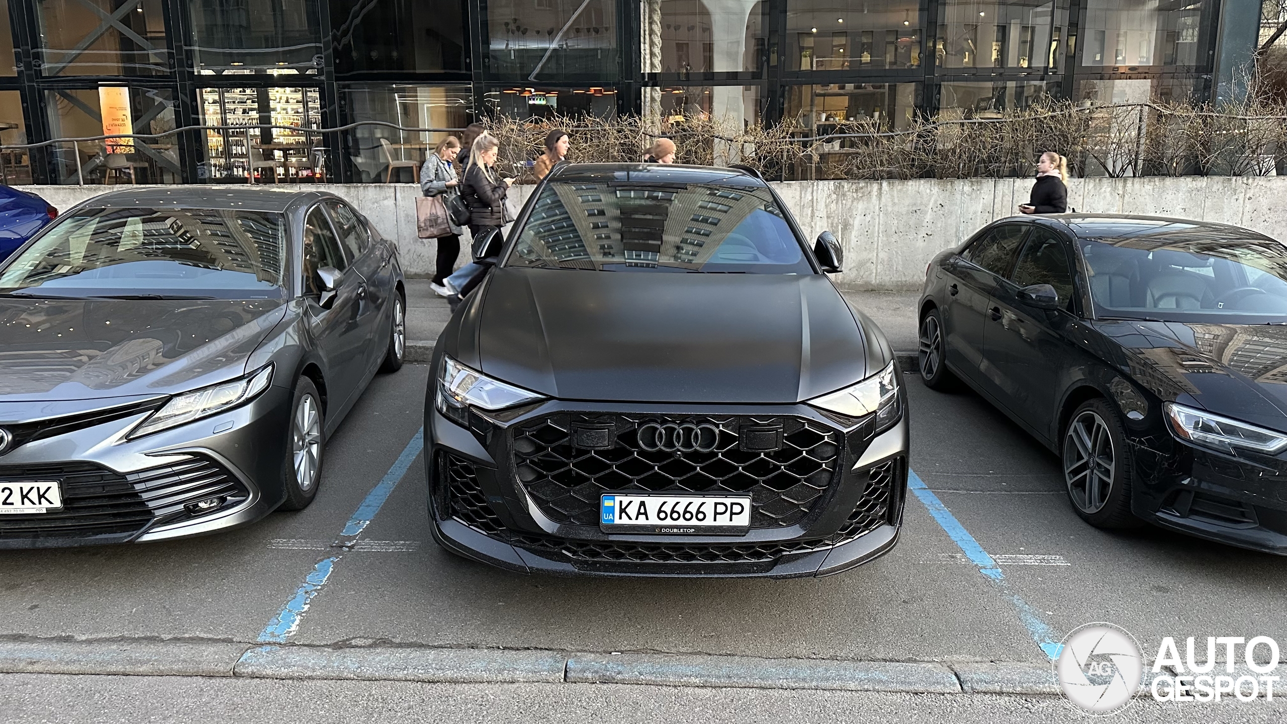 Audi RS Q8 2024
