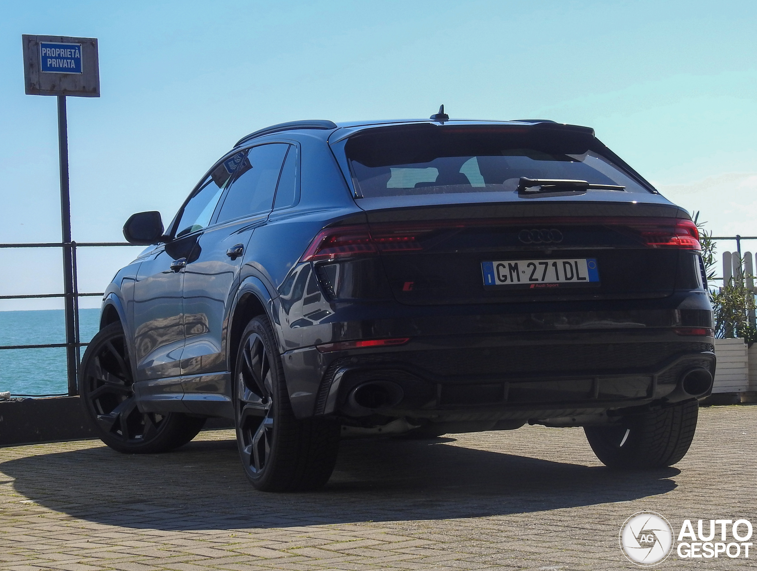 Audi RS Q8