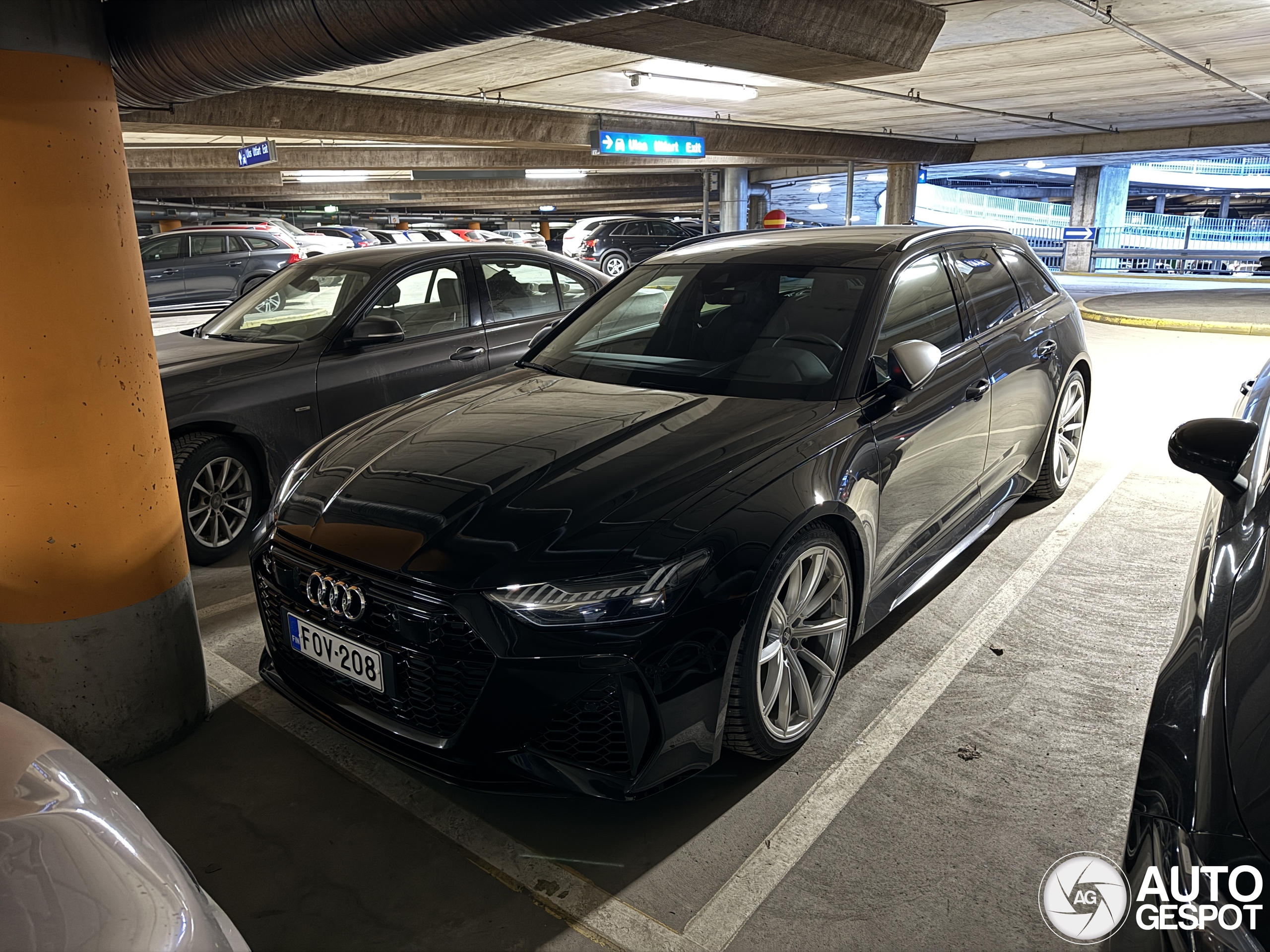 Audi RS6 Avant C8