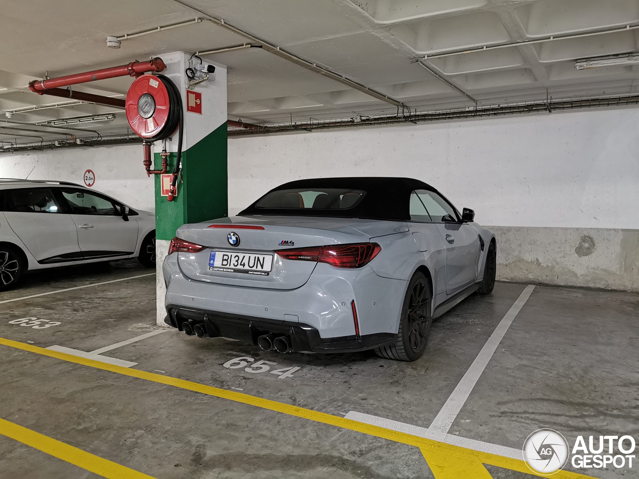 BMW M4 G83 Convertible Competition