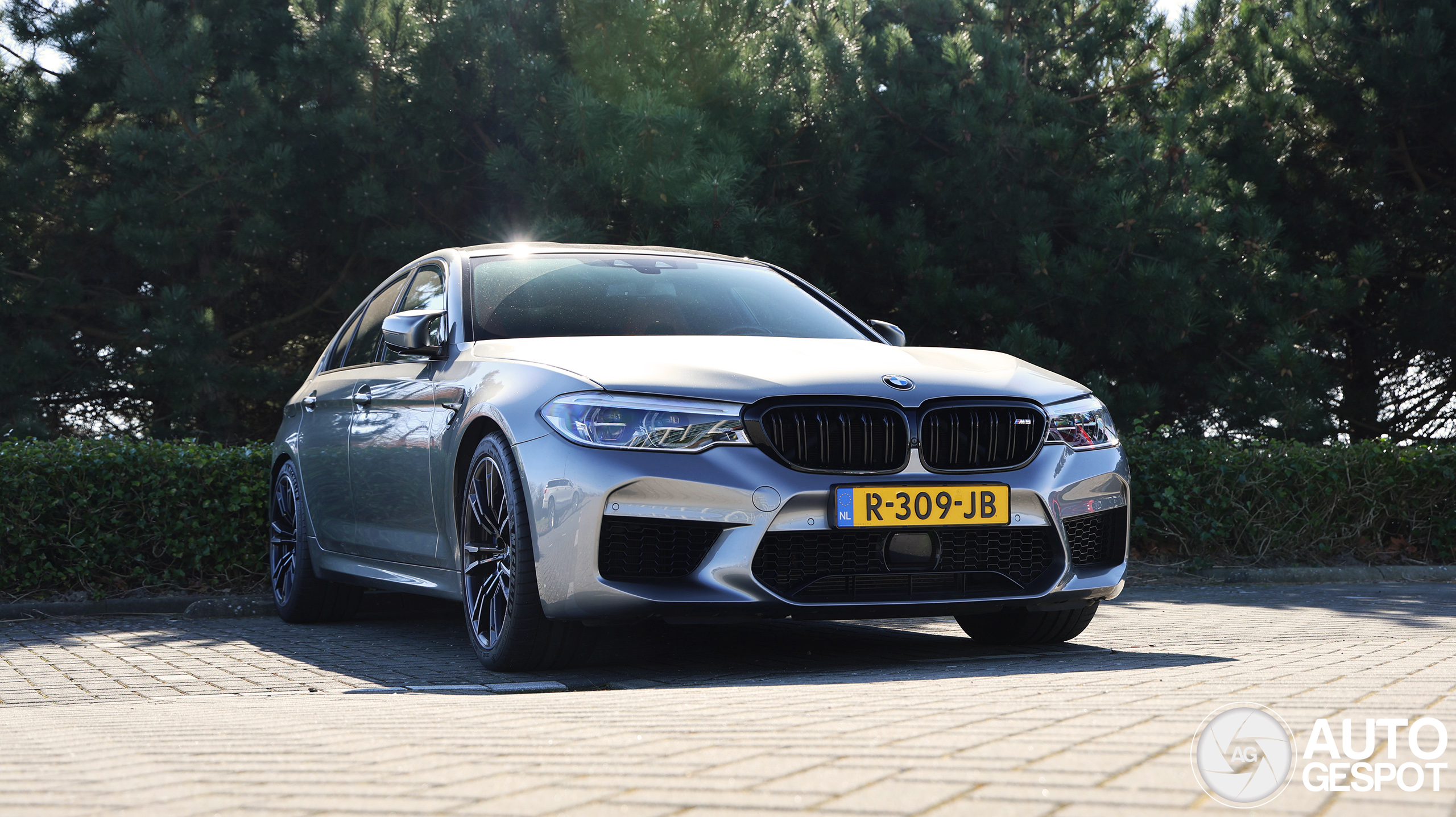 BMW M5 F90