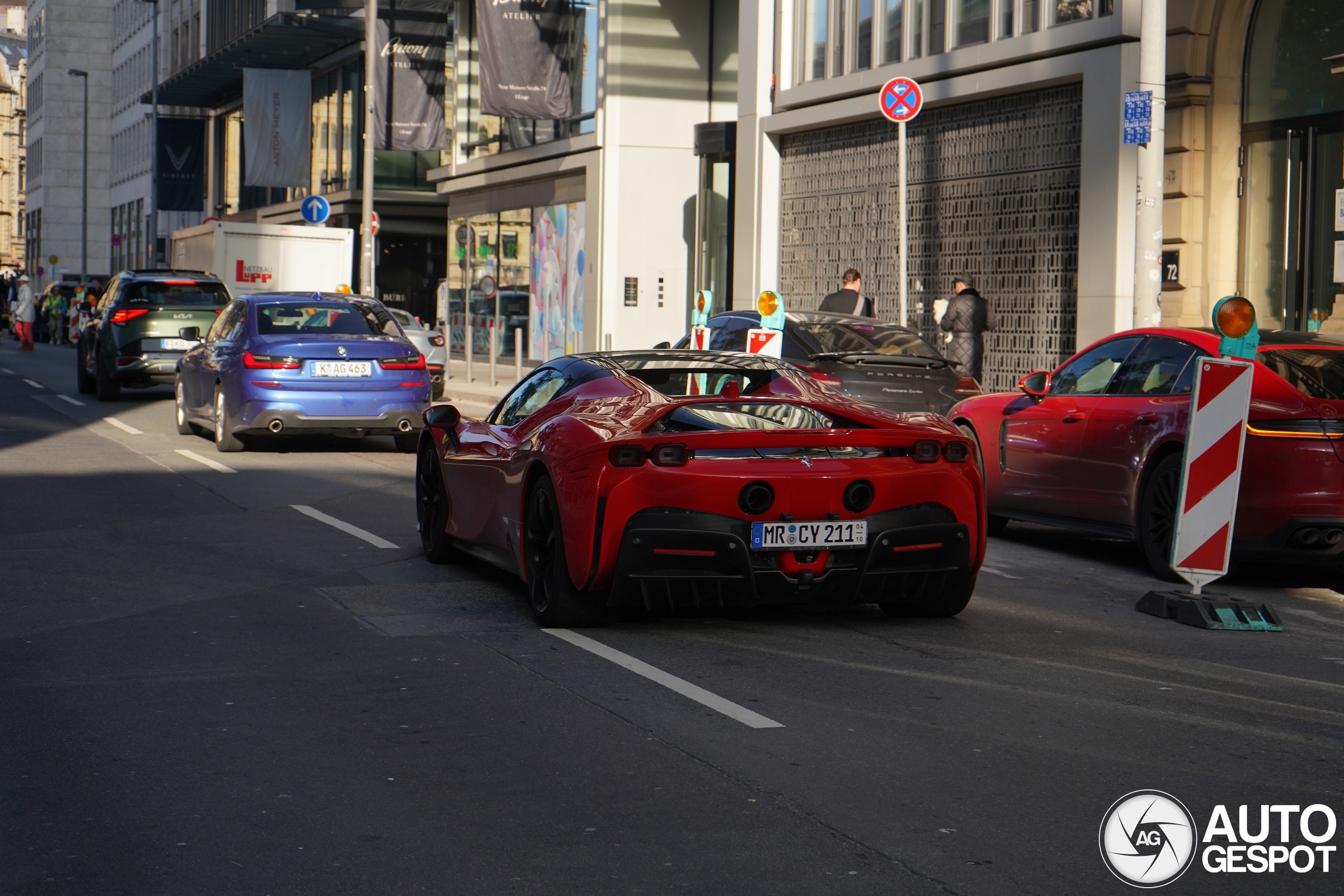 Ferrari SF90 Spider