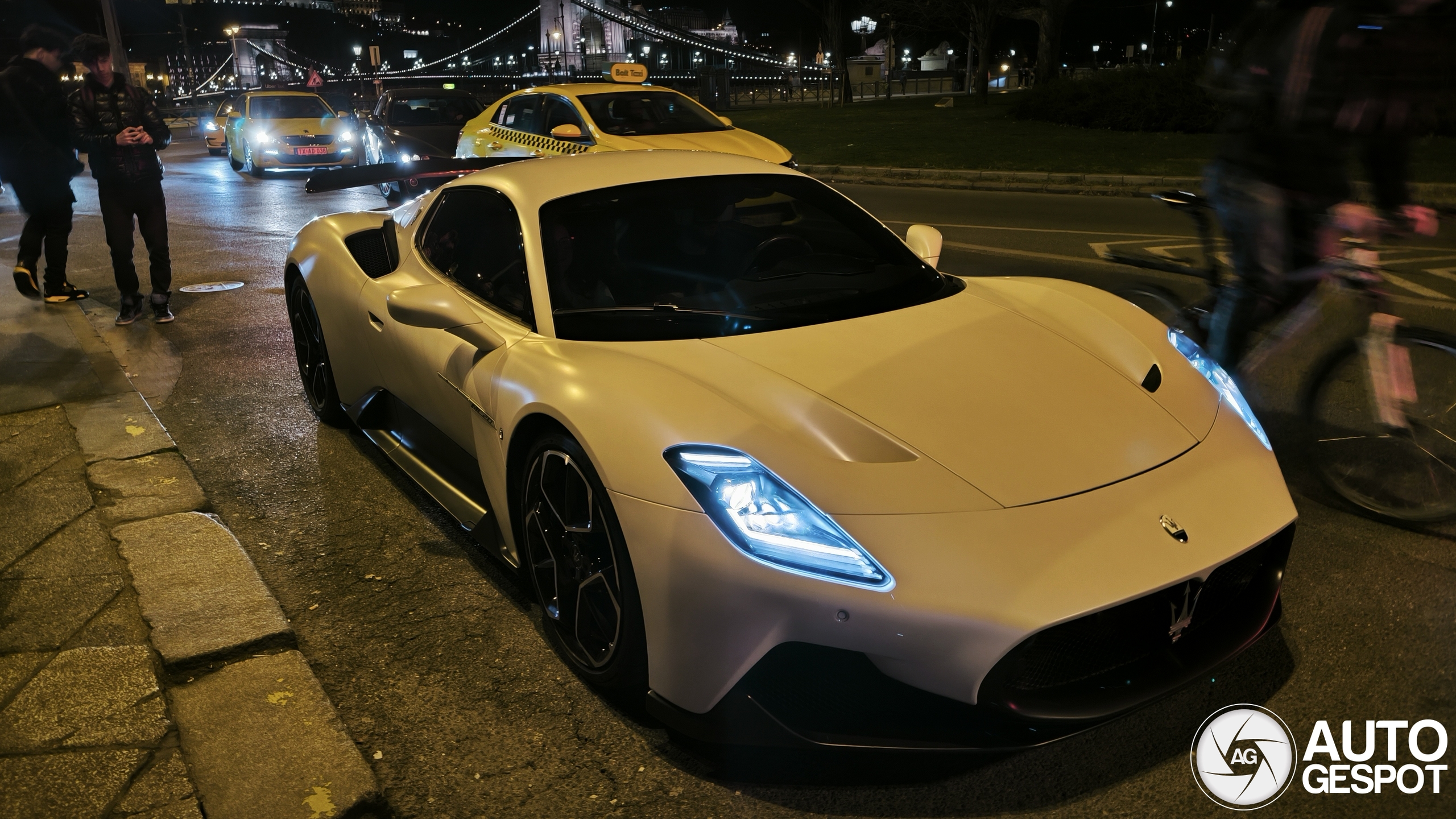 Maserati MC20
