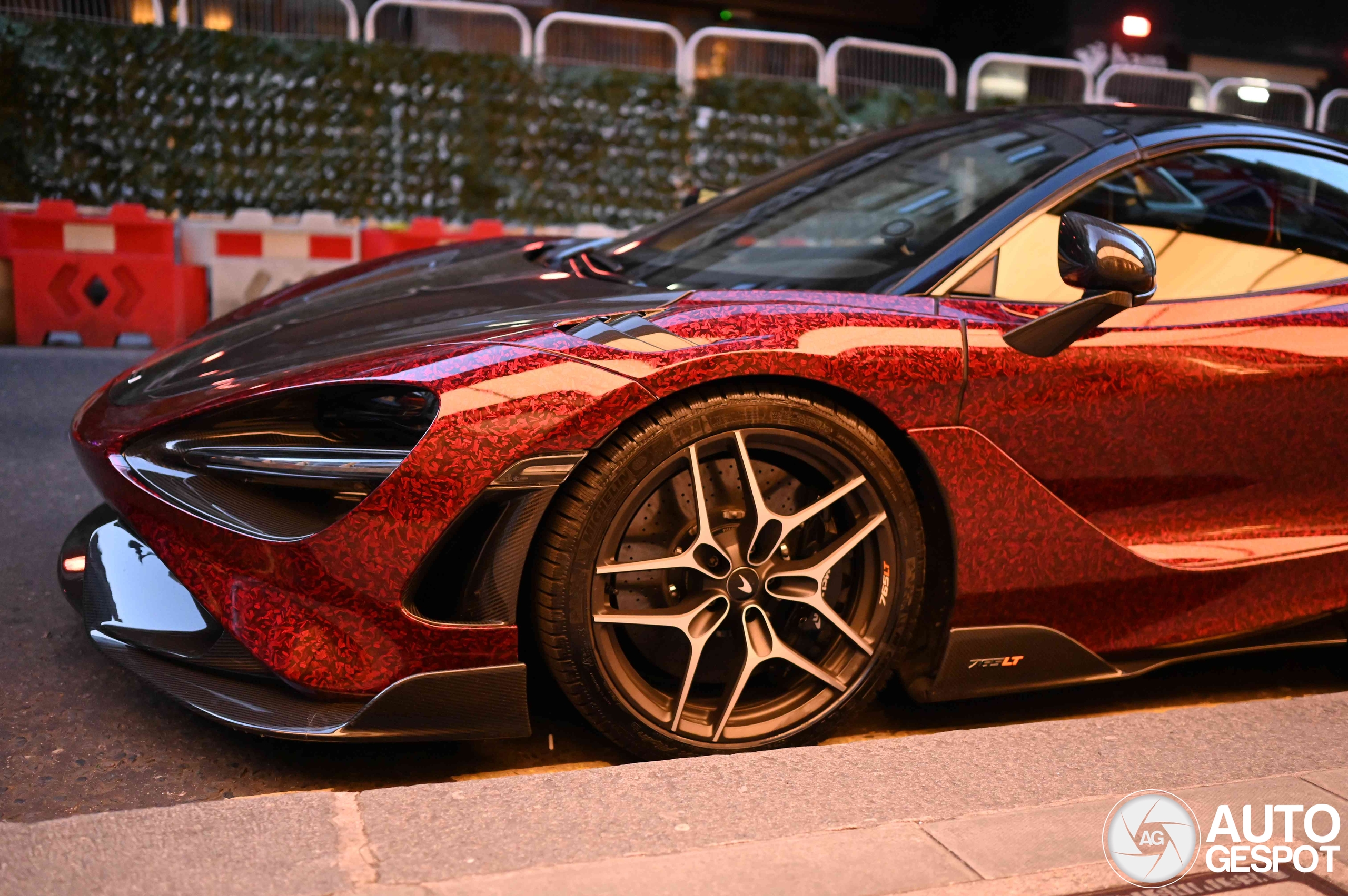 McLaren 765LT Spider