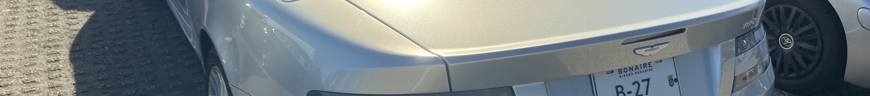 Aston Martin DB9 Volante 2010