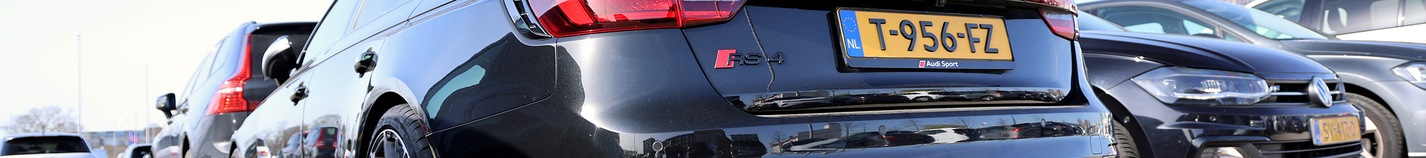 Audi RS4 Avant B9