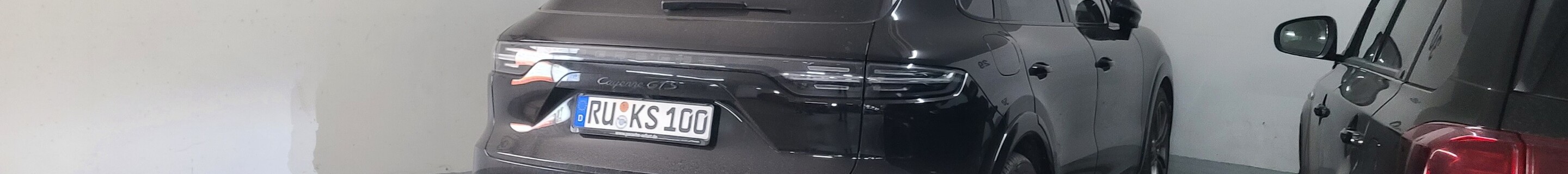 Porsche 9YA Cayenne GTS