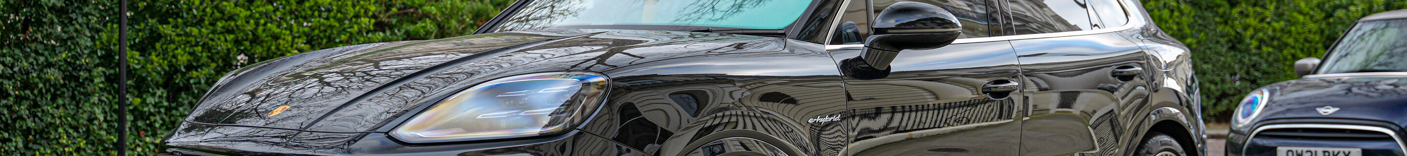 Porsche 9YA Cayenne Turbo E-Hybrid