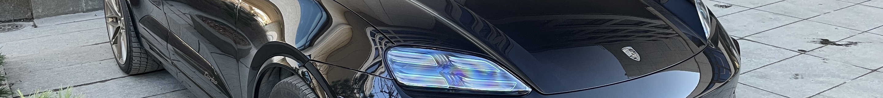 Porsche Macan EV Turbo