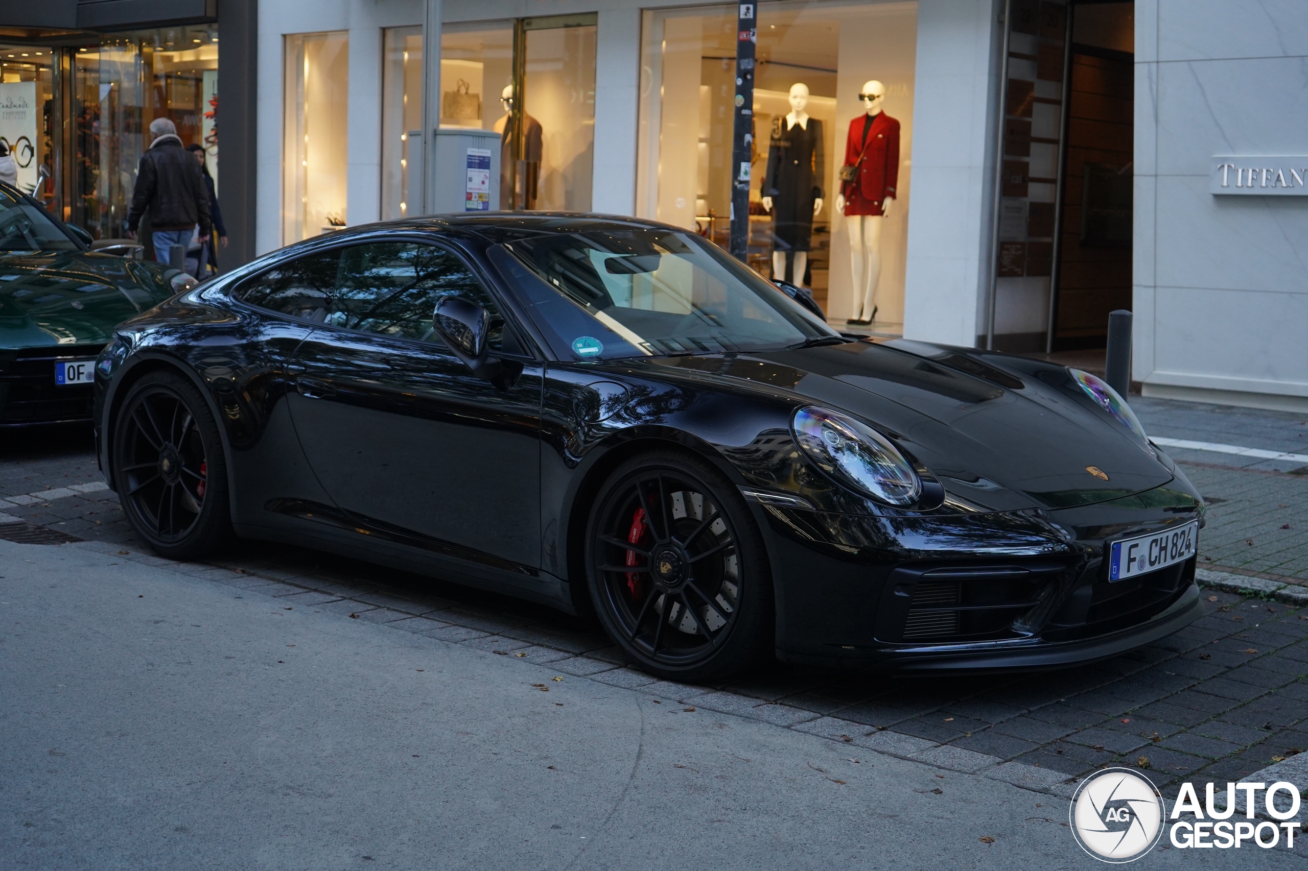 Porsche 992 Carrera GTS