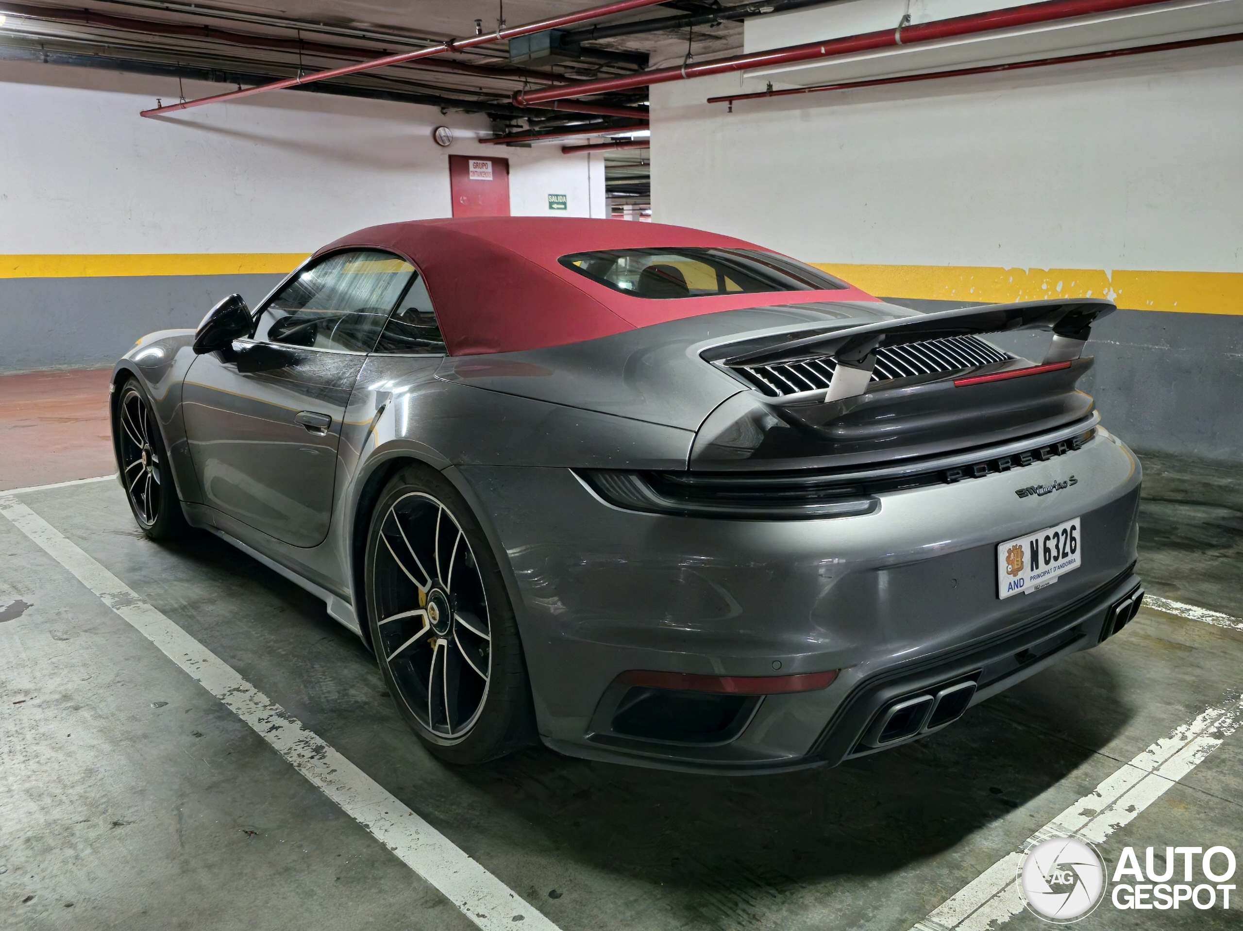 Porsche 992 Turbo S Cabriolet