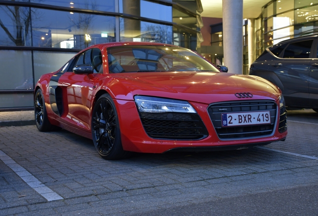 Audi R8 V10
