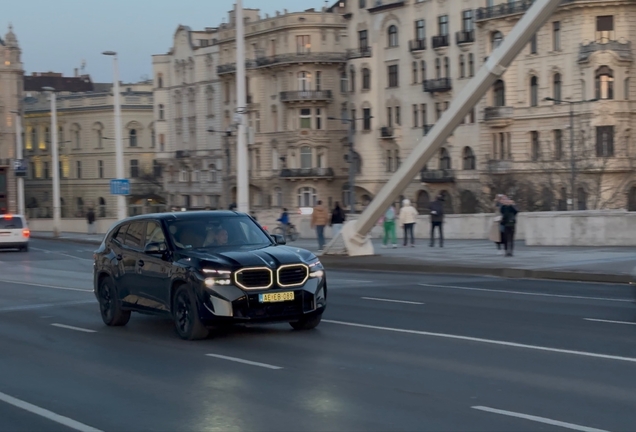 BMW XM G09