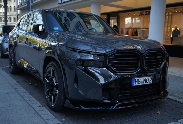 BMW XM G09