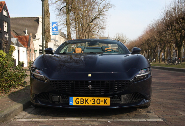 Ferrari Roma Spider