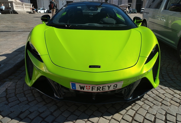 McLaren Artura Spider