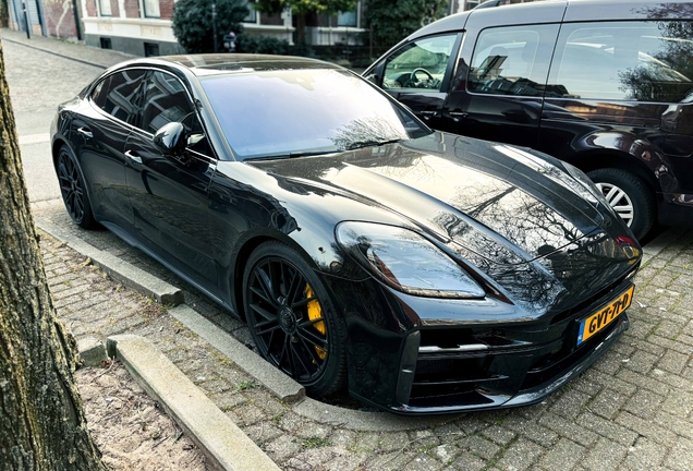 Porsche 972 Panamera Turbo S E-Hybrid