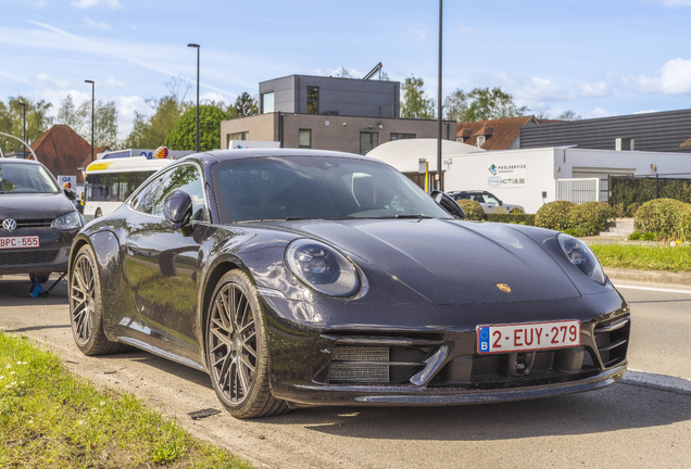 Porsche 992 Carrera 4S