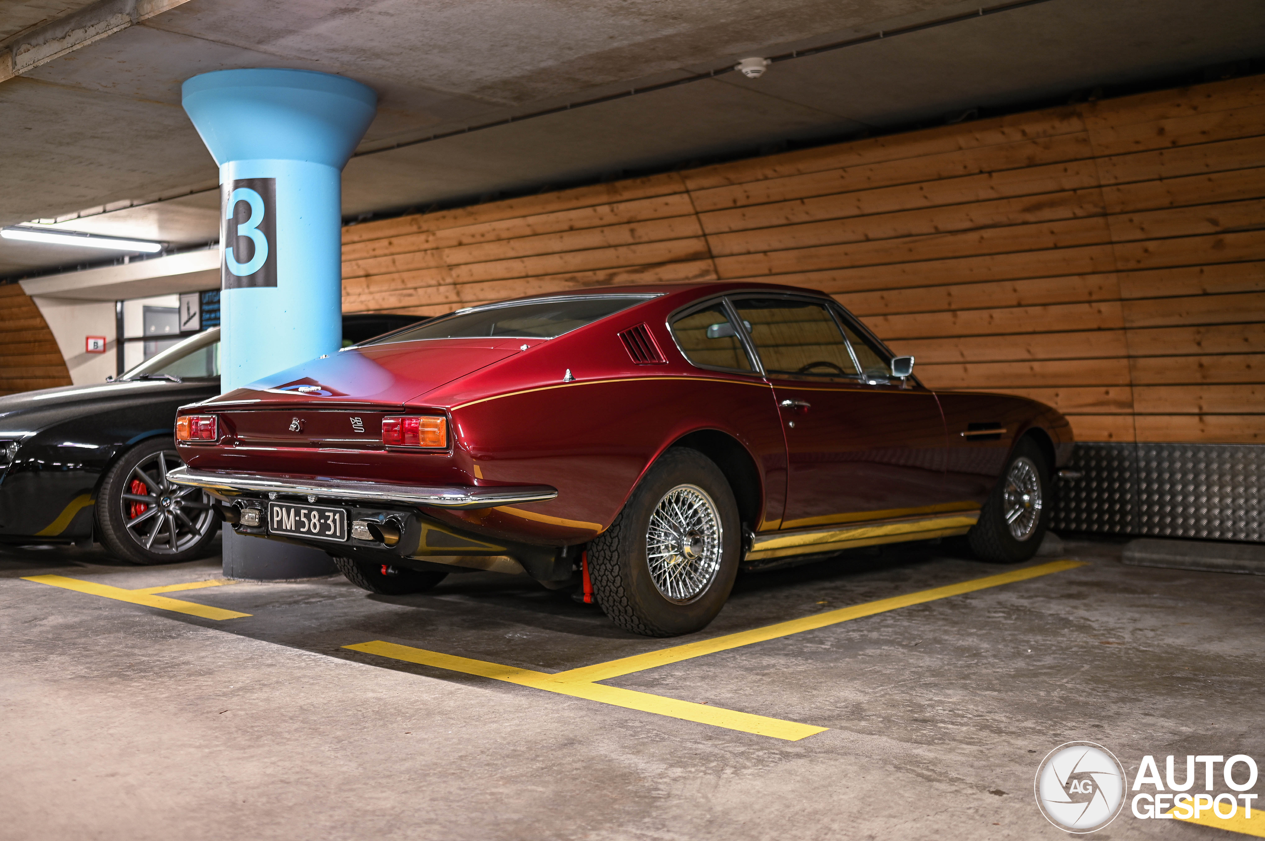 Aston Martin DBS 1967-1972
