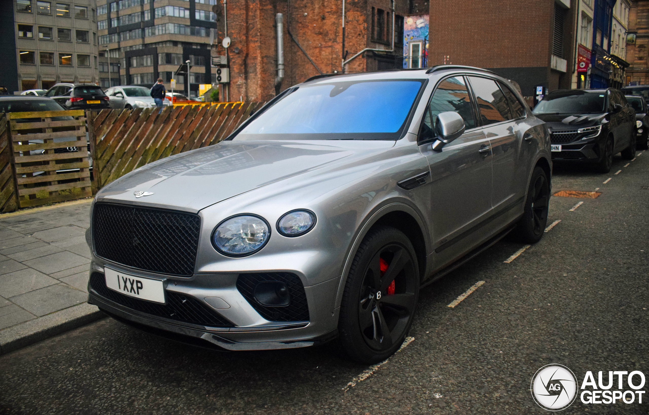 Bentley Bentayga Azure
