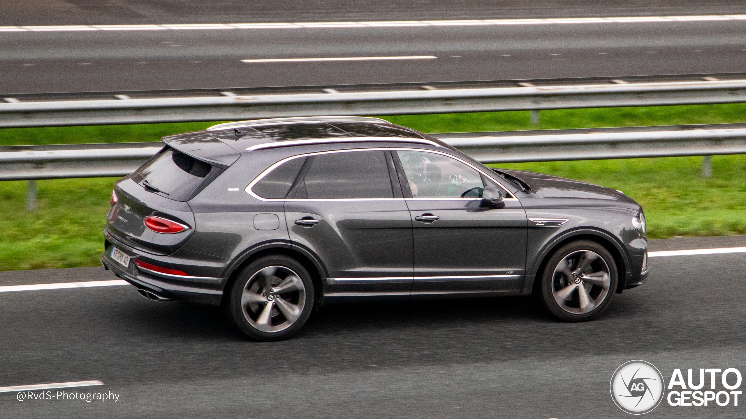 Bentley Bentayga V8 2021 First Edition