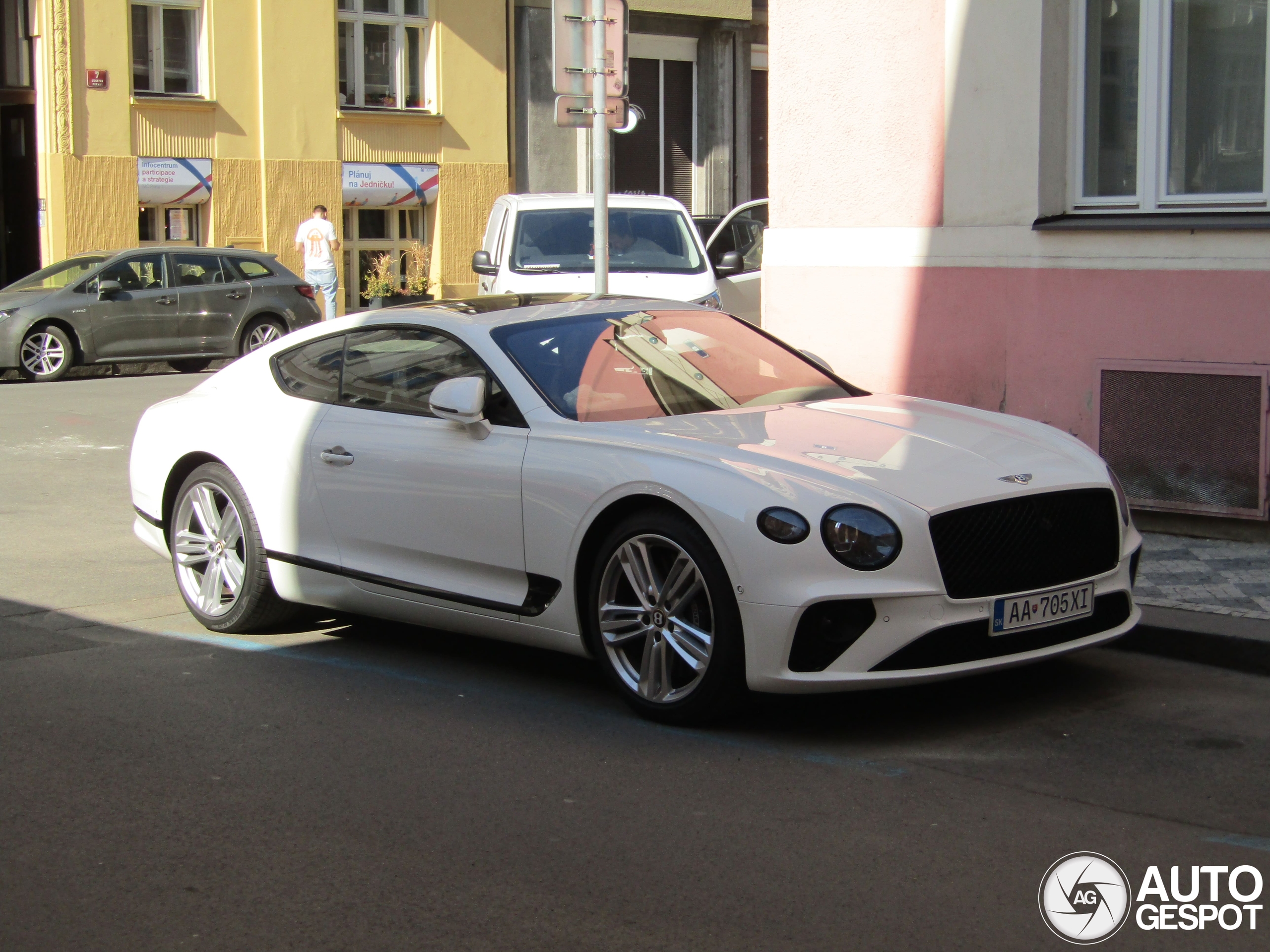 Bentley Continental GT V8 2020