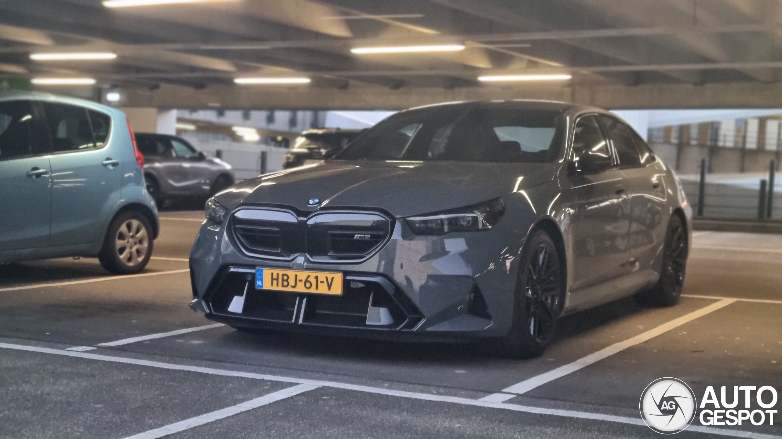 BMW M5 G90