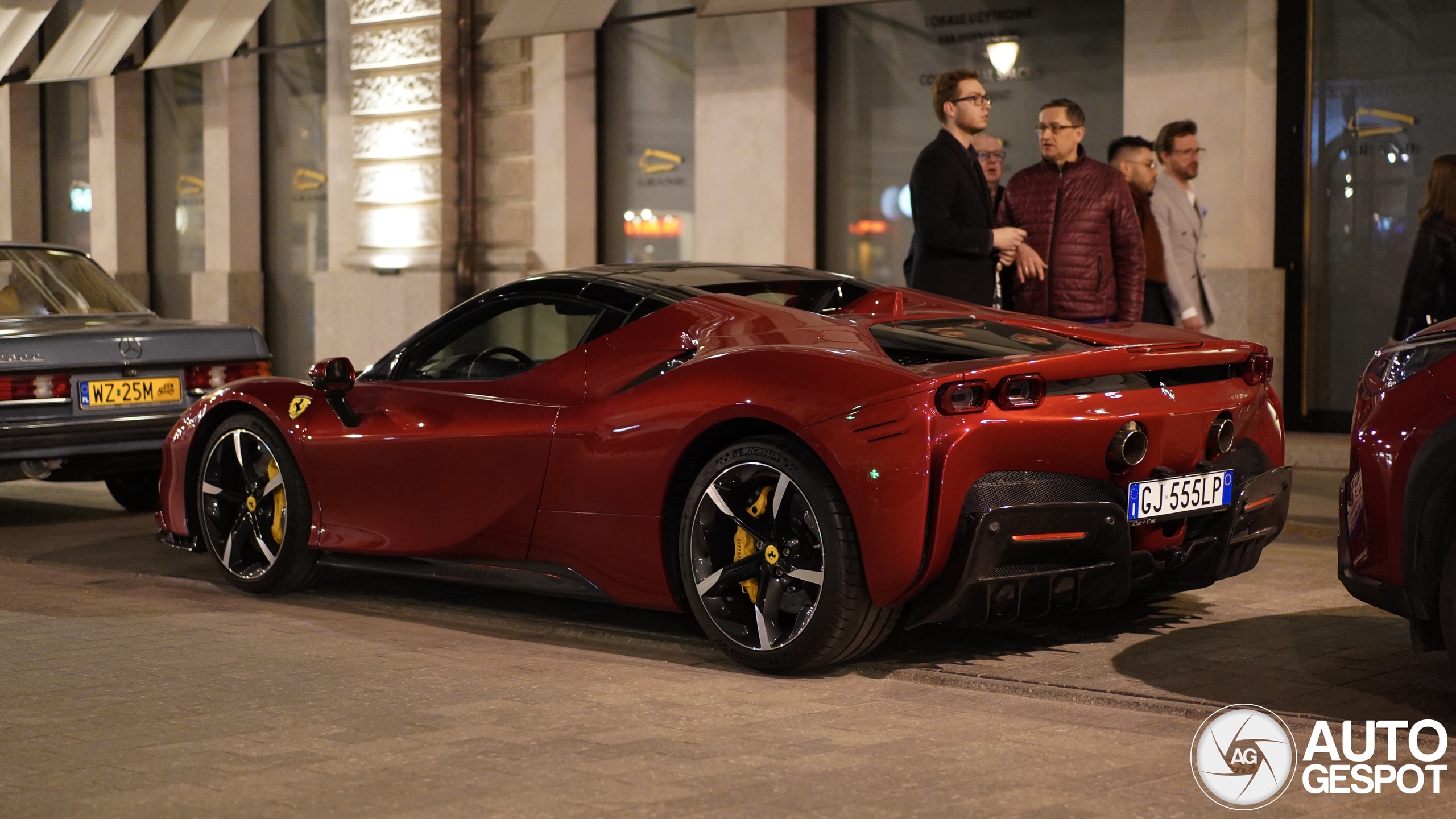Ferrari SF90 Spider