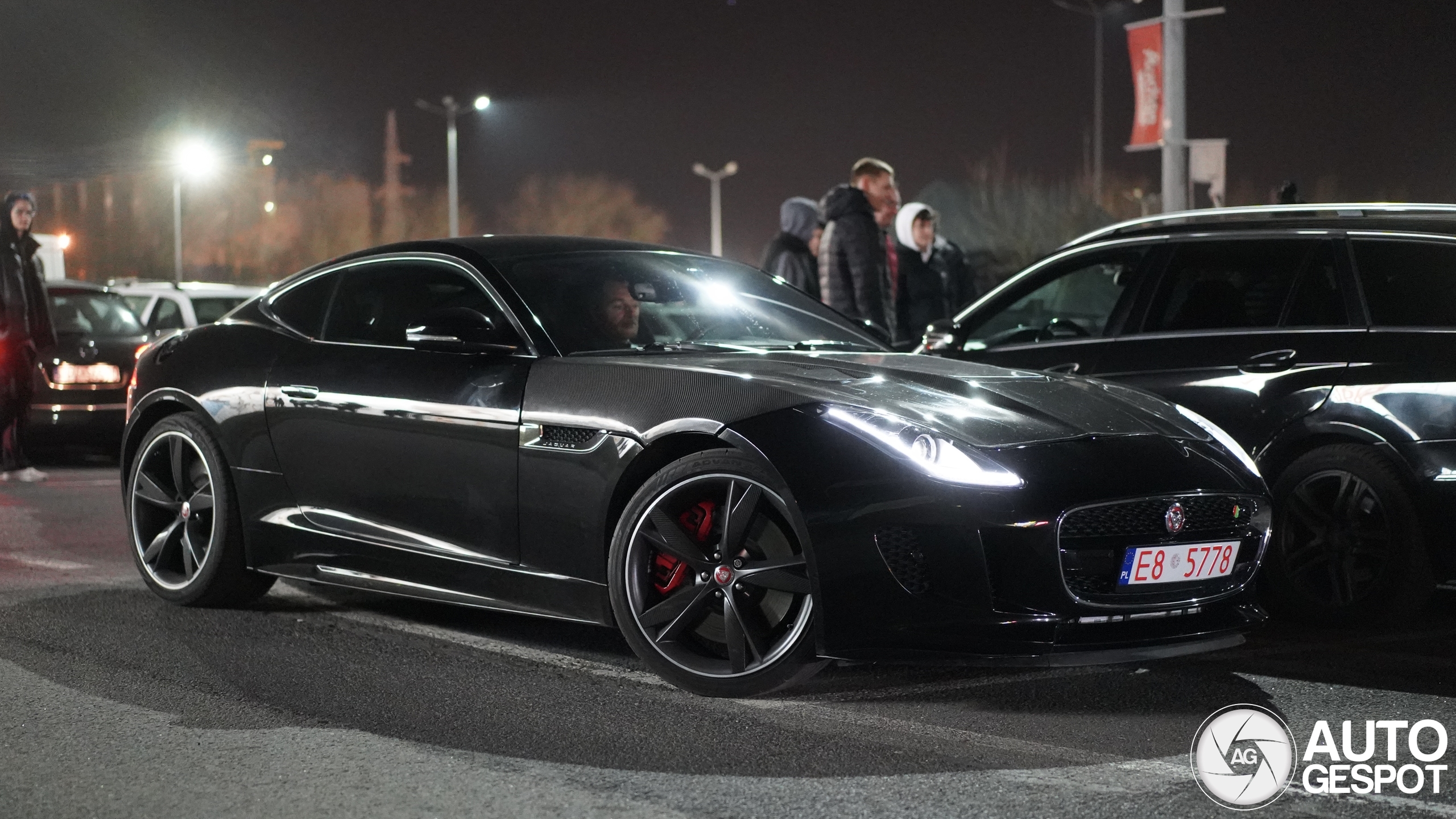 Jaguar F-TYPE R AWD Coupé