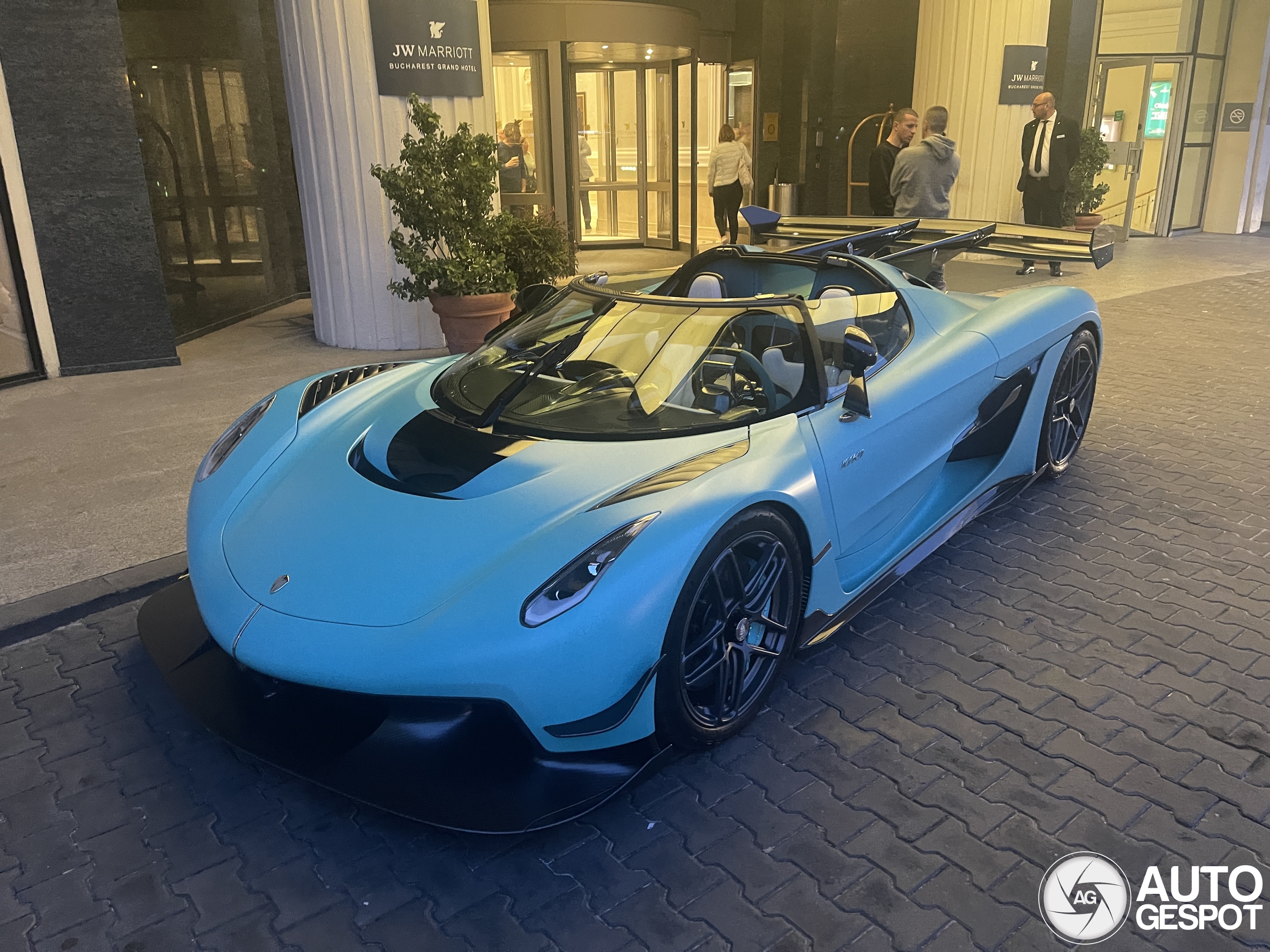 Koenigsegg Jesko Attack