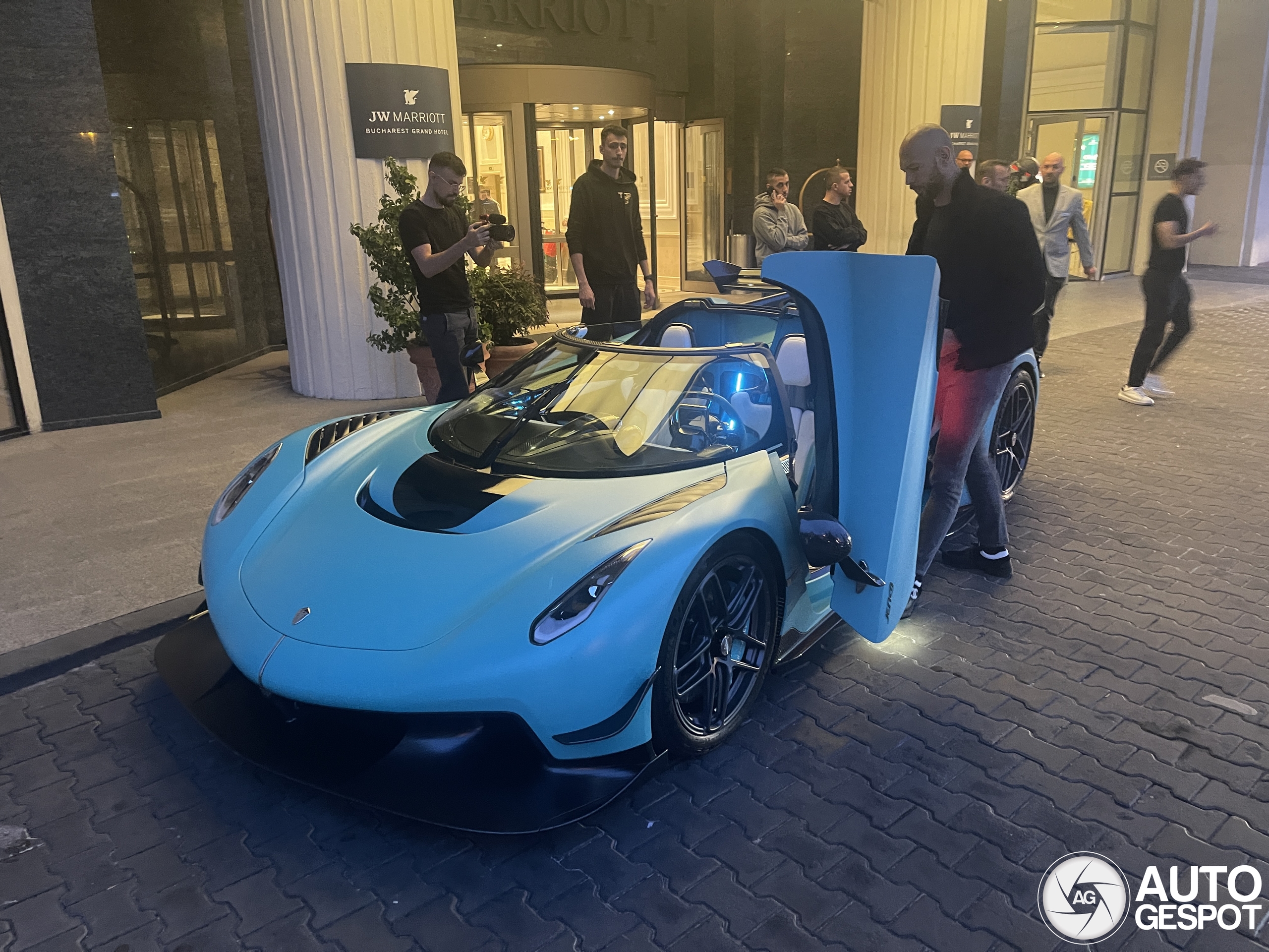 What color is your Koenigsegg? Tiffany Blue