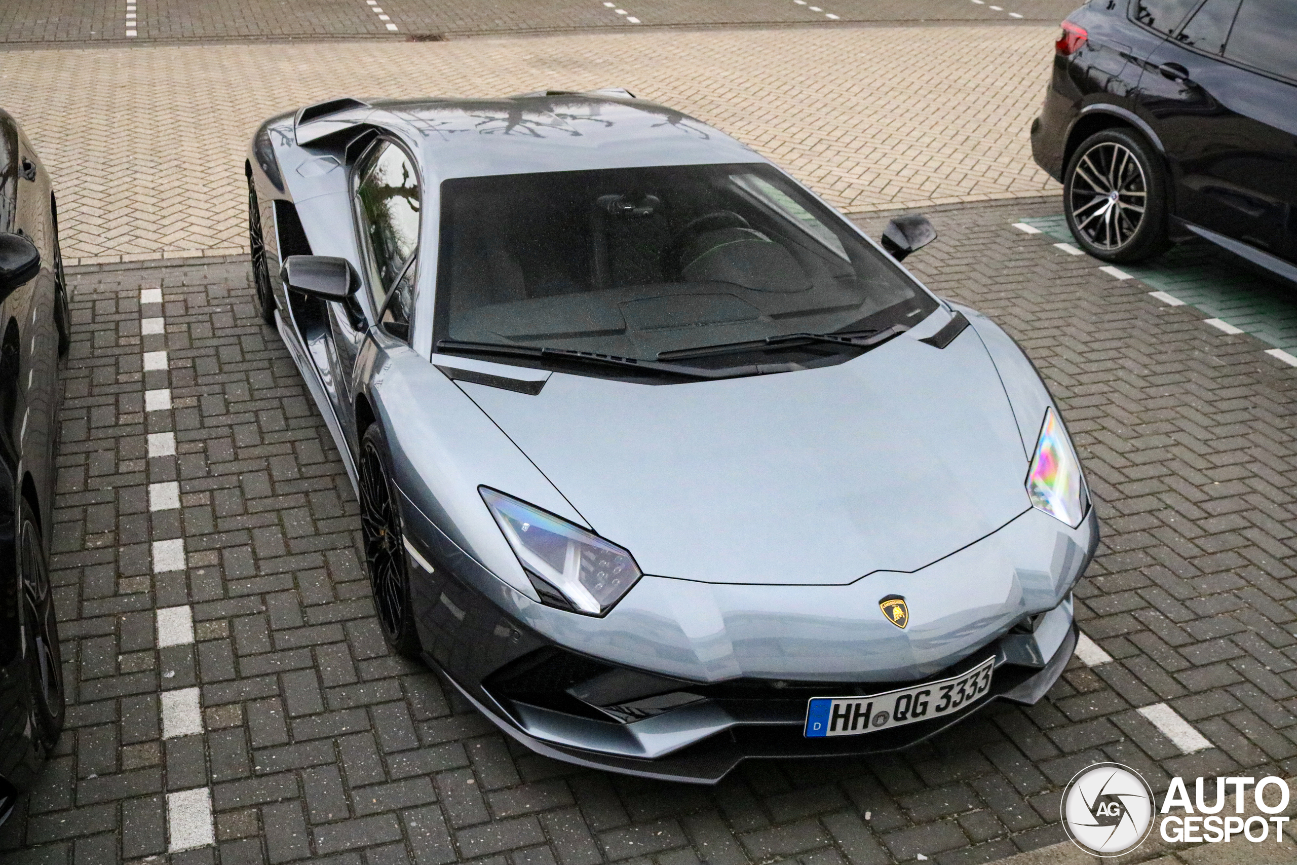 Lamborghini Aventador S LP740-4