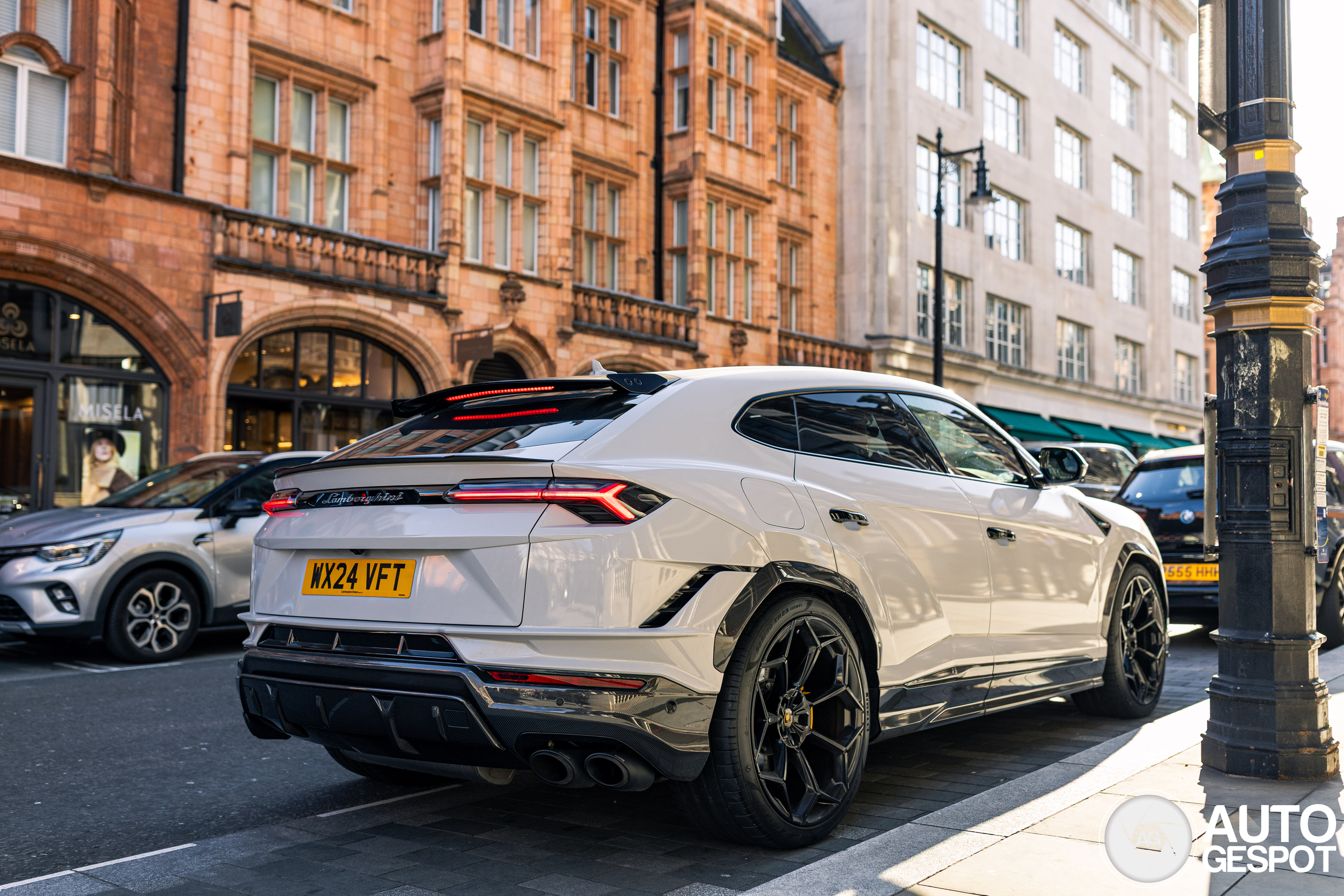 Lamborghini Urus Performante