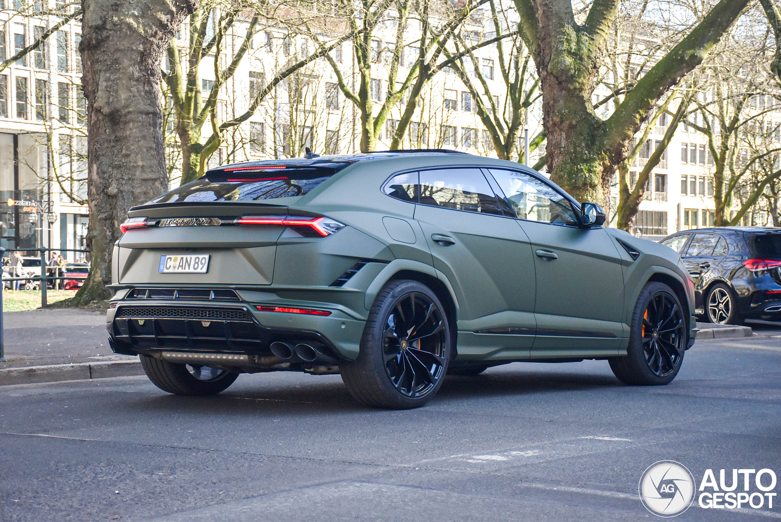 Lamborghini Urus S