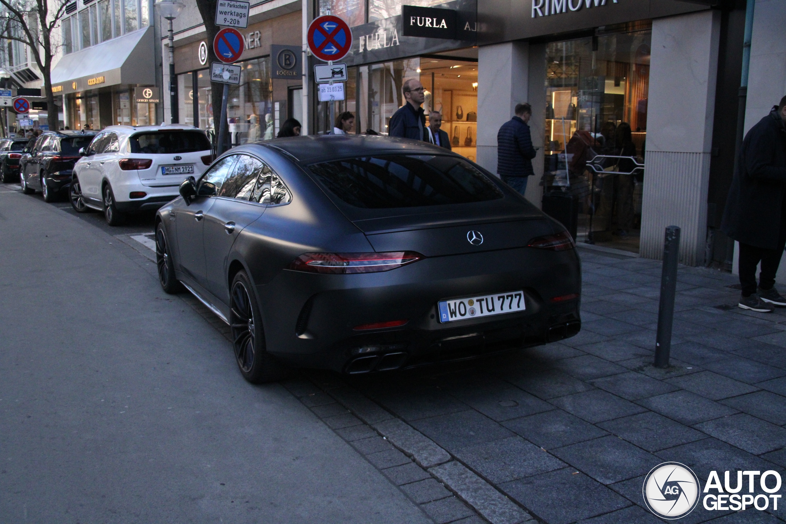 Mercedes-AMG GT 63 S X290