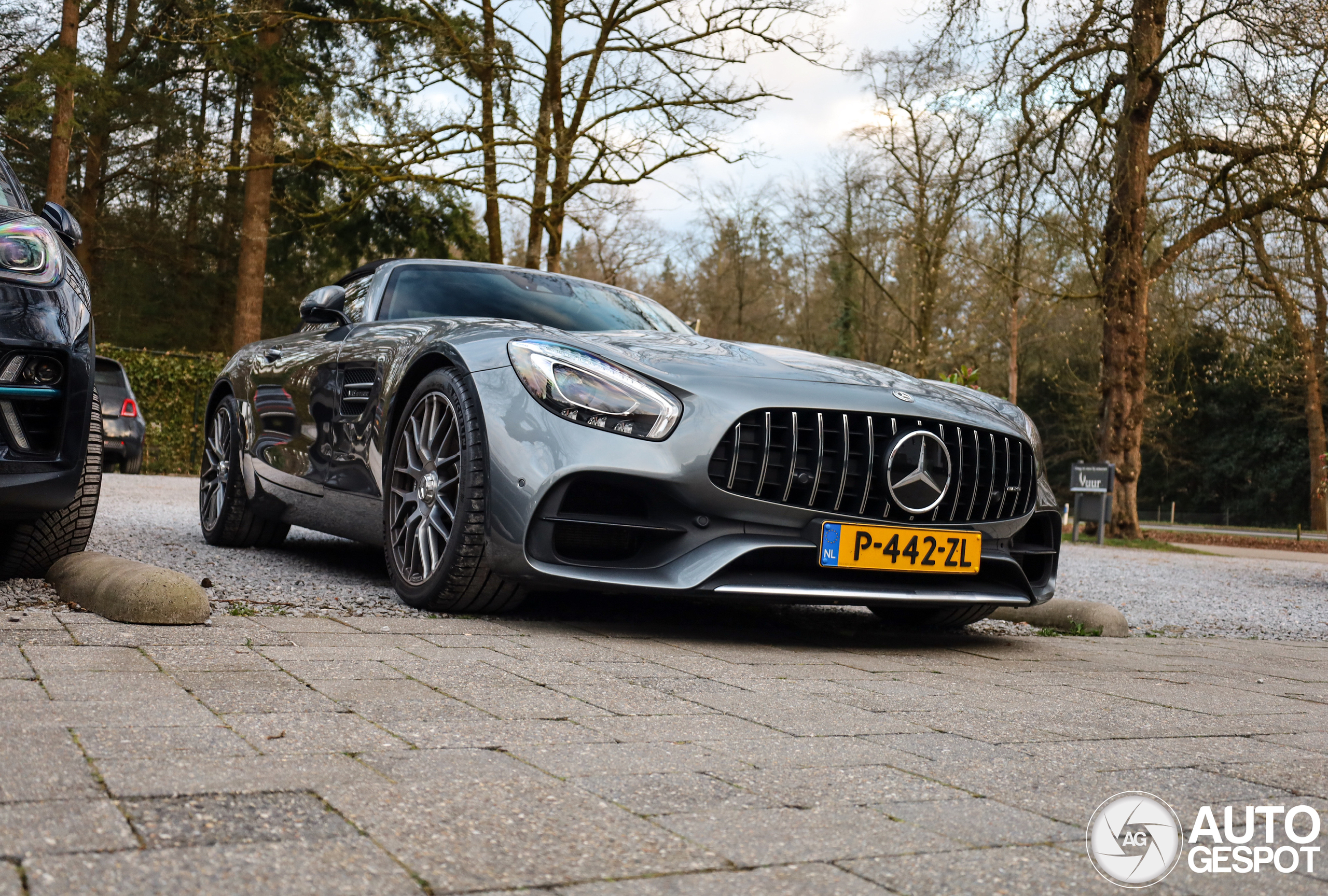 Mercedes-AMG GT Roadster R190