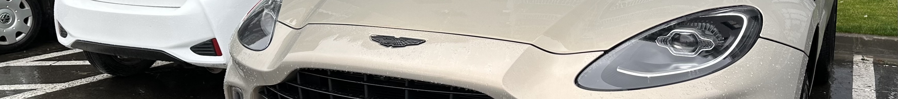 Aston Martin DBX