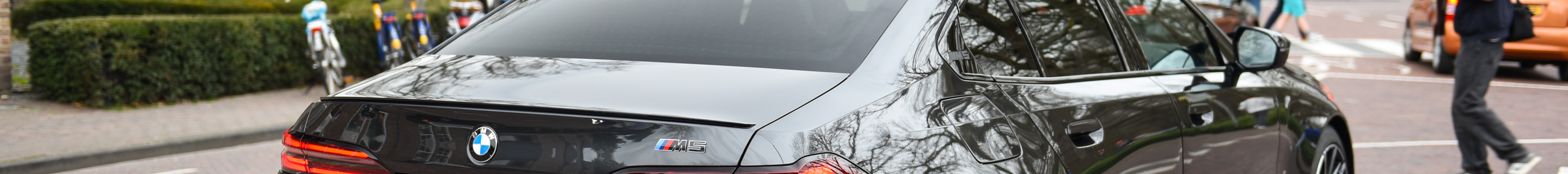 BMW M5 G90