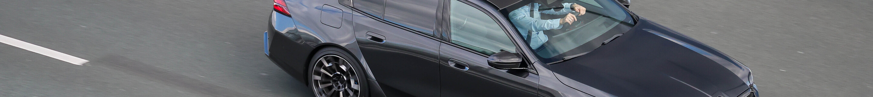 BMW M5 G90
