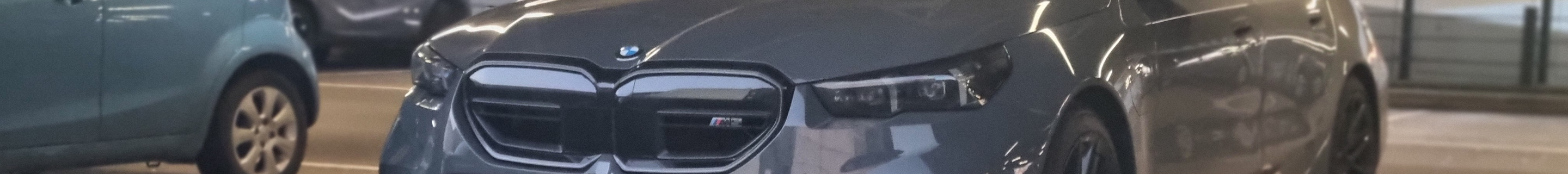 BMW M5 G90