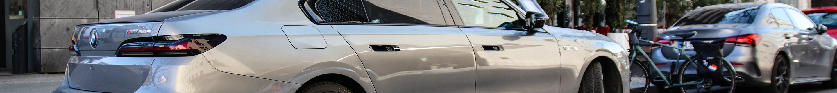 BMW M760e xDrive