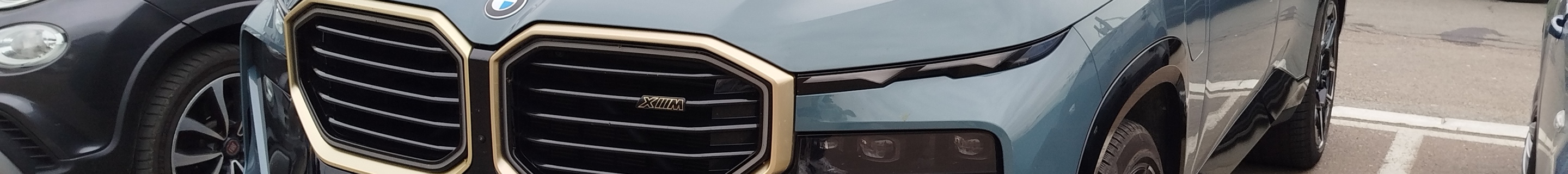 BMW XM G09