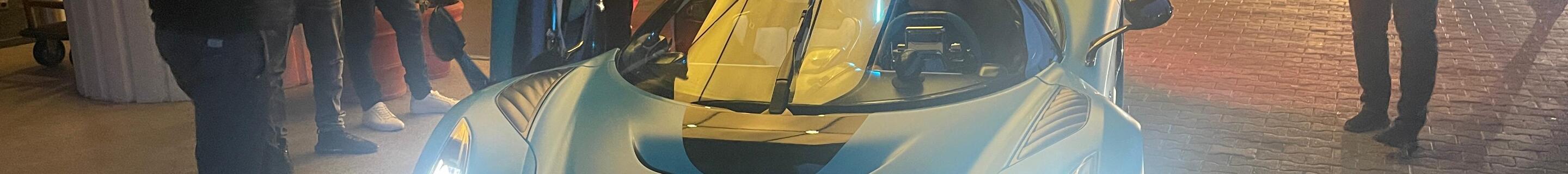 Koenigsegg Jesko Attack