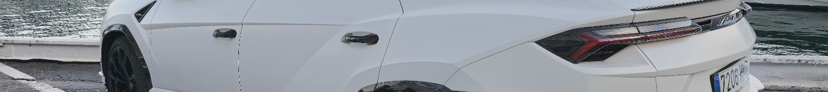 Lamborghini Urus S