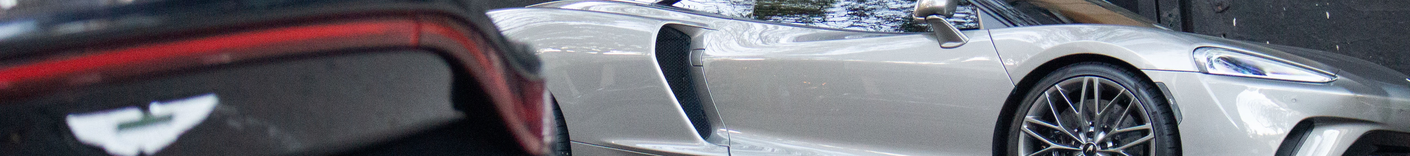 McLaren GT