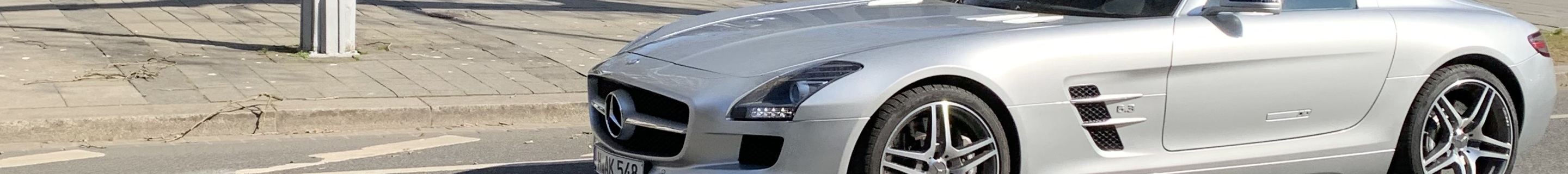Mercedes-Benz SLS AMG